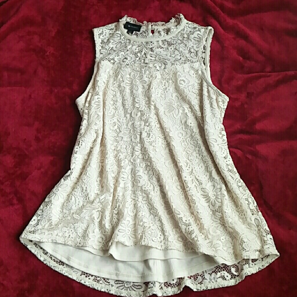 Woman's top